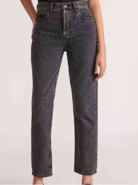 Everlane The ’90s Cheeky Jean Women’s Size 26 in Washed Black